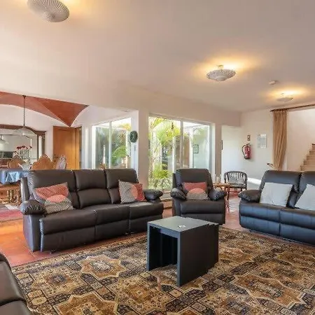 Savannah - Close To Fisherman