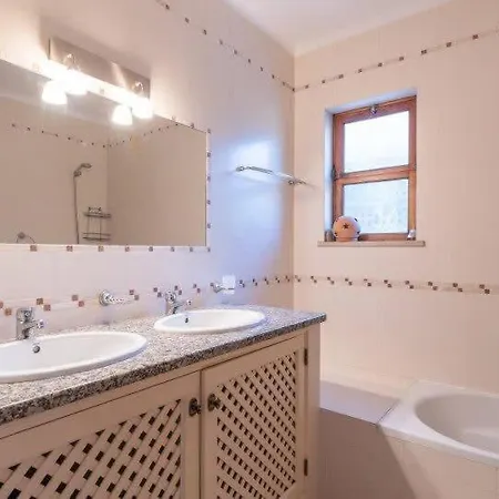 Savannah - Close To Fisherman Villa Albufeira